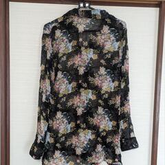 服/ファッション ロングシャツブラウスの画像