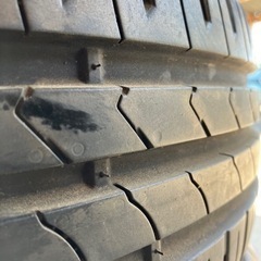 車のパーツ タイヤ、ホイールの画像