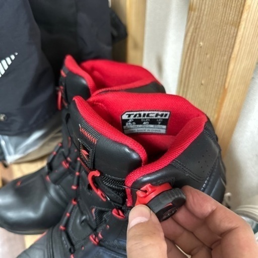 美品　写真アップしました！バイク用品　RS⭐︎タイチ　靴 スニーカー