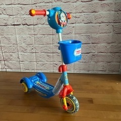 【完売御礼】【幼児用】新古品キックスケーター 機関車トーマス　未...