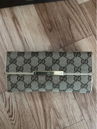 GUCCI  長財布