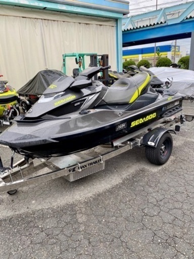 ジェットスキー