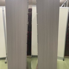 関家具取手付きおしゃれ収納タワーチェストの画像