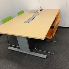 オフィス家具　チェア 
の画像