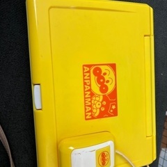 ジャンク品 : アンパンマンのパソコンの画像