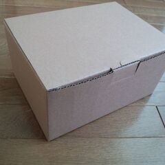 ダンボール箱　組み立て式　16個