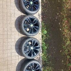 カローラツーリング アクティブライド専用色 ４本 美品 205/45/R17