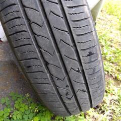 車のパーツ タイヤ、ホイールの画像