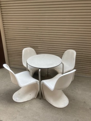 テーブルセット　イス4脚　パントンチェア　アンティーク　レトロ　家具