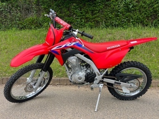 2024年モデル　CRF125F