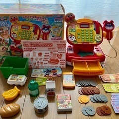 ピピッとおかいもの！アンパンマンレジスターとアンパンマン雑貨