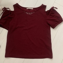 マジェスティックレゴン　オフショル　赤　レッド