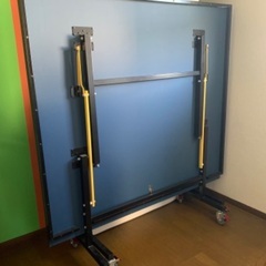 規格サイズ　折りたたみ式卓球台　