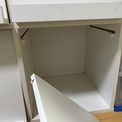 【断捨離　無料】家具 収納家具 マガジンラックの画像