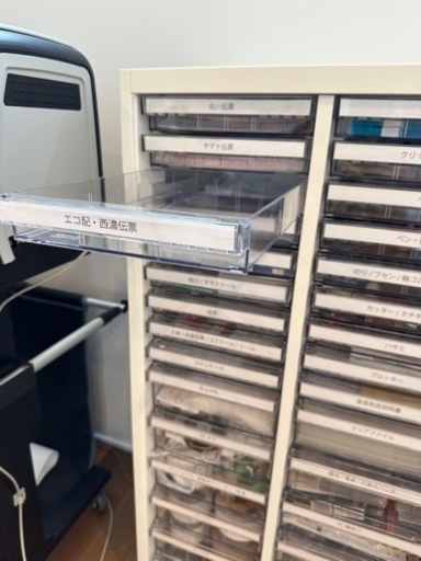 【お値下げしました！】クリスタルキャビネット