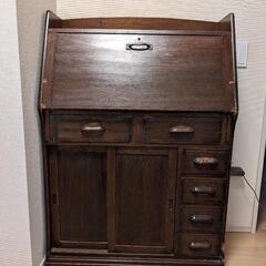 昭和に作られたビンテージのビューロー