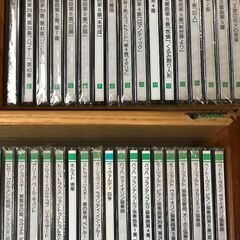 丸善創立120周年記念「世界名曲大系」クラシックCD74枚セット＋記念盤ゴールドディスク＋木製ラック＋おまけCD3枚の画像