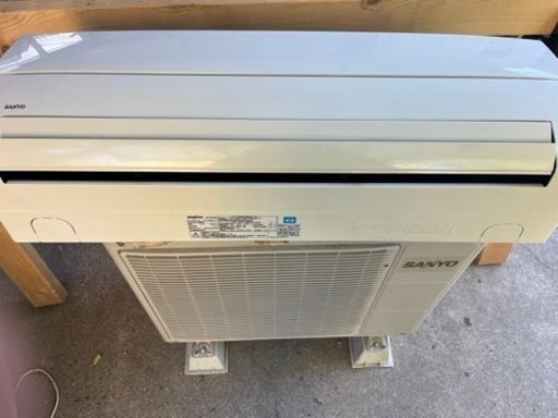 サンヨー　富士通OEM   6畳用エアコン2010年工事可