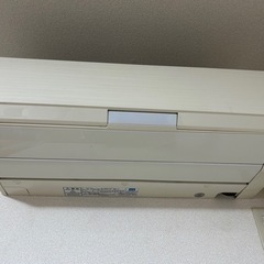 18畳用、6畳用 エアコン2台　　　       　　　　
セット特別価格　2台共取説付きの画像