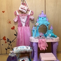 8月24日現在　お値下げ　女の子　おもちゃ　ドレッサー　プリンセ...