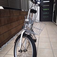 6段変速　ミニベロ自転車　ライト付きの画像