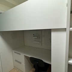 IKEAロフトベッドフレーム デスク＆収納付きの画像