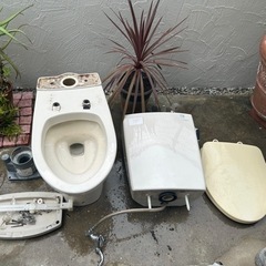 ※取引先決定 キャンセル待ちです。トイレ便器　トイレタンクなど