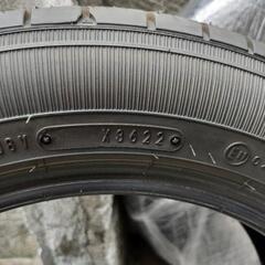 車のパーツ タイヤ、ホイールの画像