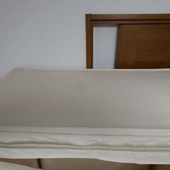 フード付きメタルワードローブの画像