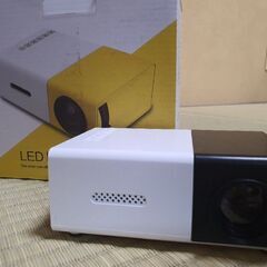 LEDプロジェクター   の画像