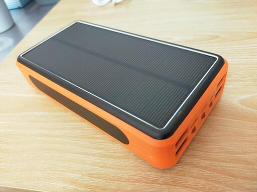 大容量モバイルバッテリー ソーラー充電可