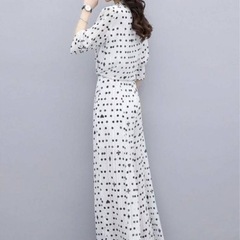新品未使用　セットアップ　韓国の画像