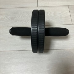 腹筋ローラー