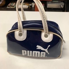 プーマ PUMA ミニボストンバック　レトロエナメル