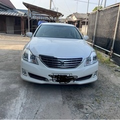 ✨クラウンロイヤル車検長いです。
