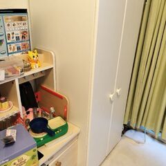 子供用ワードローブ IKEA STUVA SMÅSTAD スモースタード / PLATSA プラッツァ ワードローブ, ホワイト/ホワイト, 60x57x123 cmの画像