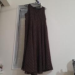 水玉ワンピース