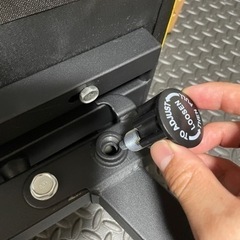 懸垂棒、ベンチ、ダンベルのセットです！受け渡し決まりましたの画像