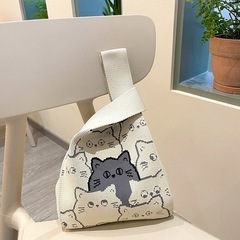インスタグラムで話題！新作ニットバッグの画像