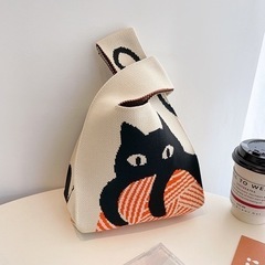 インスタグラムで話題！新作ニットバッグの画像