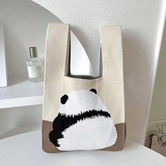 インスタグラムで話題！新作ニットバッグの画像