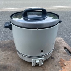 ☆中古品 パロマガス炊飯器 PR-403SF-2 2021年 LPガス 業務用炊飯