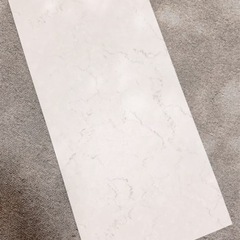 フロアタイル大理石風ホワイトマーブル