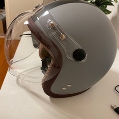 新品未使用傷一切無しバイク用ジェットヘルメット(全排気量対応)の画像
