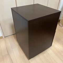 【引取り限定】テレビサイドボードの画像