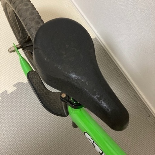 ストライダー　スポーツタイプ　緑
