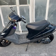 V100 チューニング車の画像