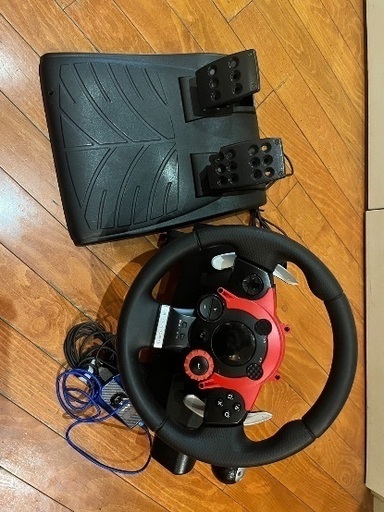 ps4とロジクールドライビングフォースのセット