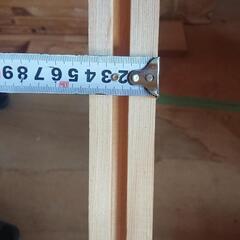 パイン松無垢床材 幅16cm厚み4.2mm 長さ3～4m 98枚 約54平米(16坪)の画像