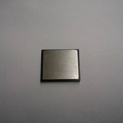 日本製　ハギワラソリューションズ 2GB CFカード 工業用　産業用　コンパクトフラッシュメモリ　送料無料の画像